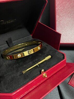 ✨✨Cartier bracelet